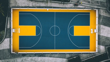 九游游戏官网-朗斯防守层次分明有效限制对手进攻，今天朗斯对战尼斯比分预测