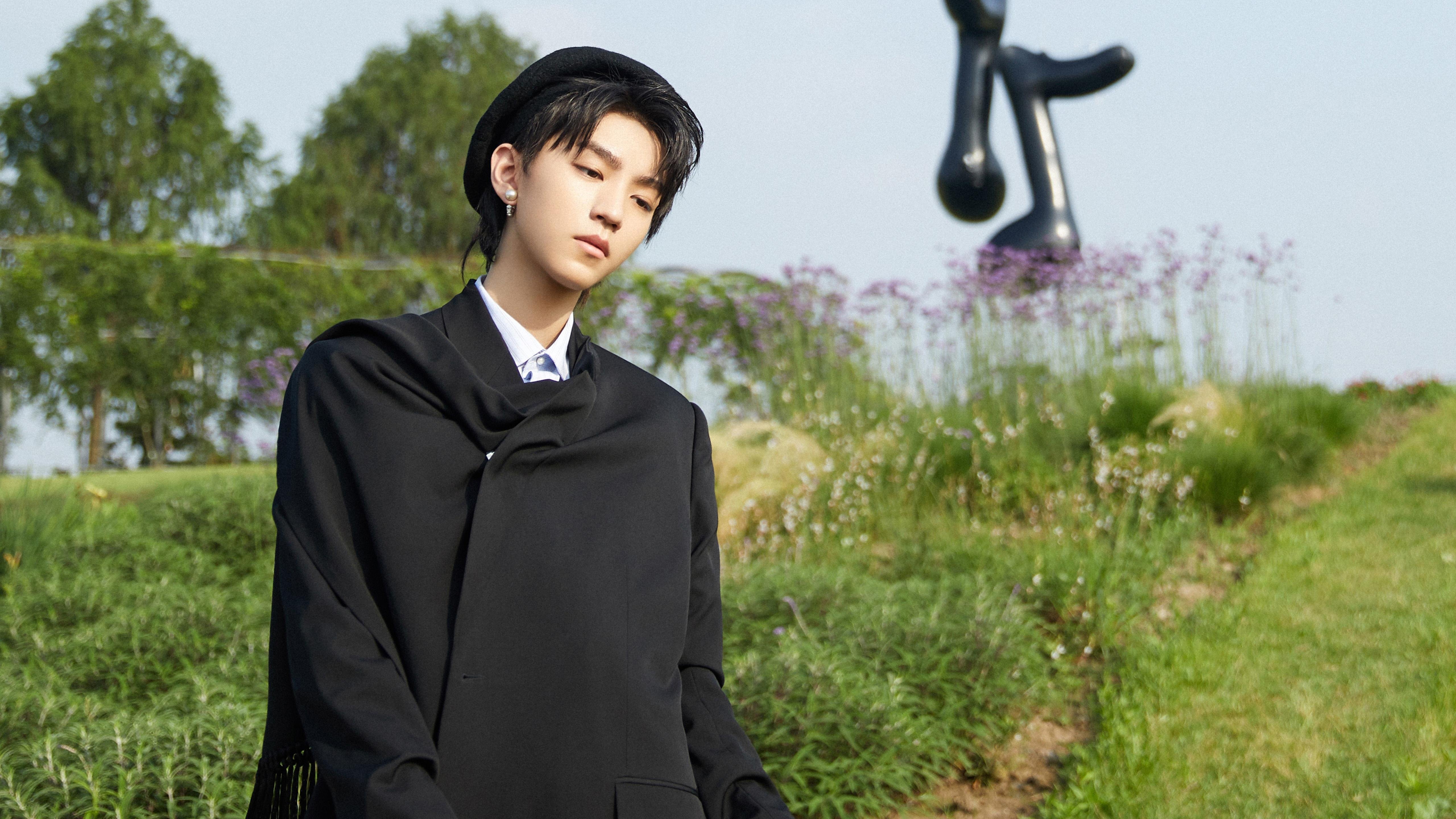 女子200混德国新秀游出好成绩，德国女子100米运动员